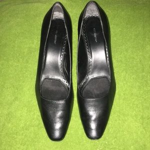 Black leather 2in Dress Heels 👠